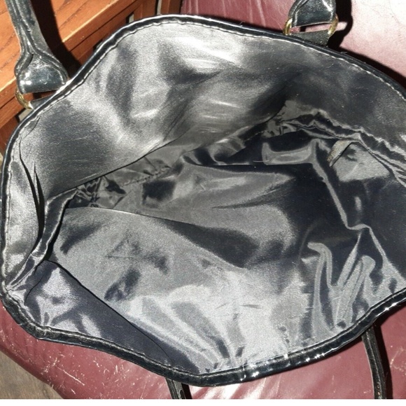 Estée Lauder Black Faux Leather Snakeprint detail tote 15” x 12” x 4” - Picture 3 of 5